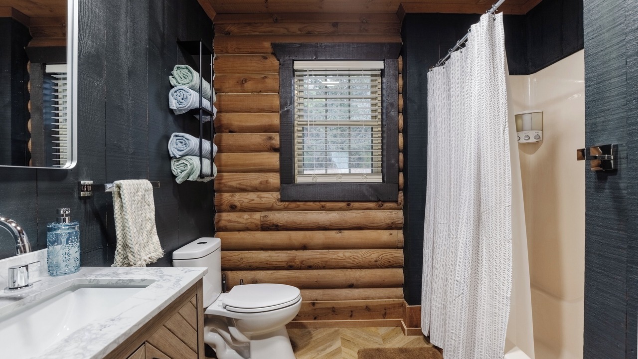 Photo of Bathroom in Lake Lure