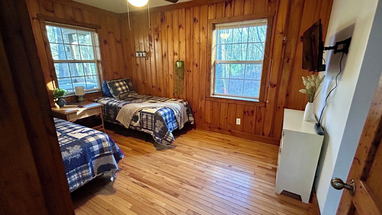 Photo of Bedroom in Cleveland