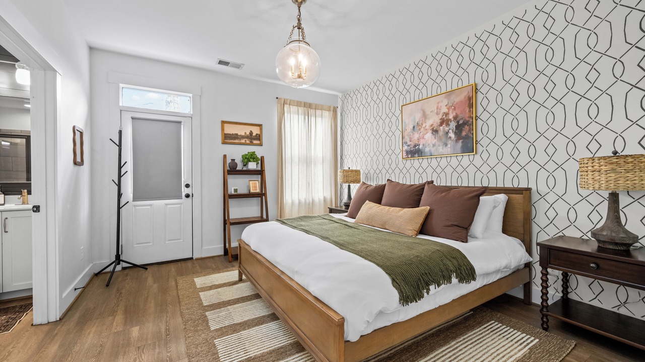 Photo of Bedroom in Taylors