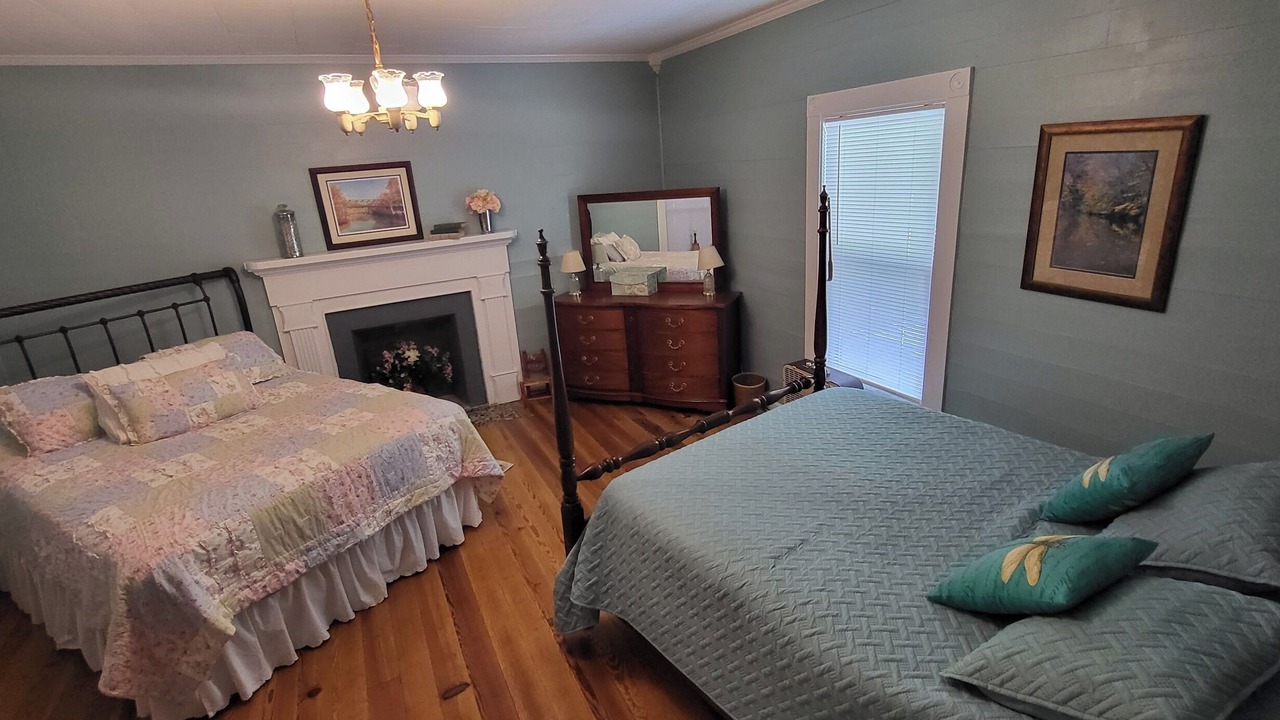 Photo of Bedroom in Stokes