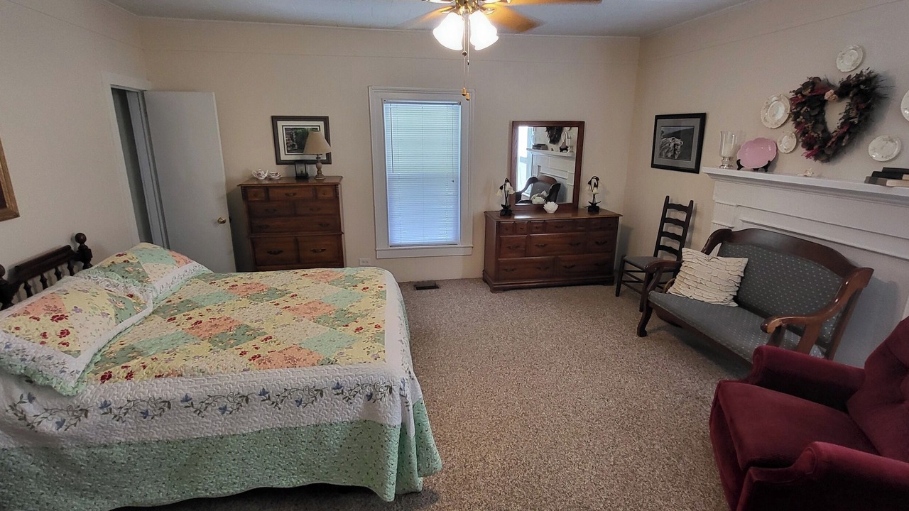 Photo of Bedroom in Stokes