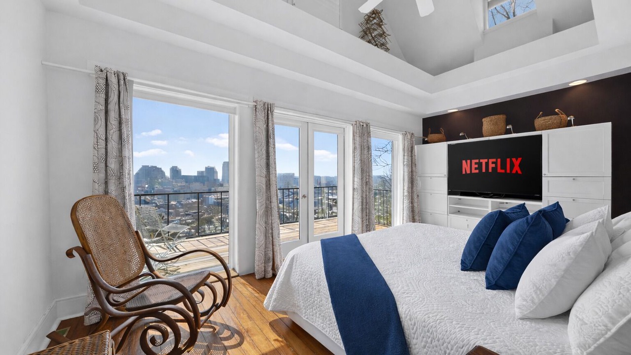 Photo of Bedroom in Mount Auburn