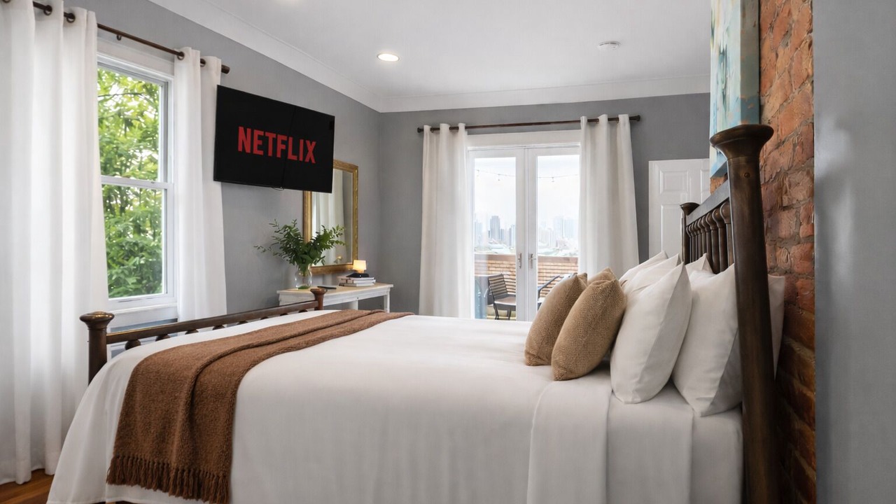 Photo of Bedroom in Mount Auburn
