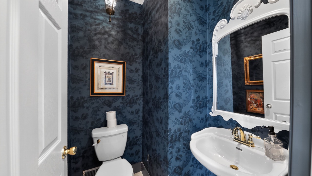 Photo of Bathroom in Mount Auburn