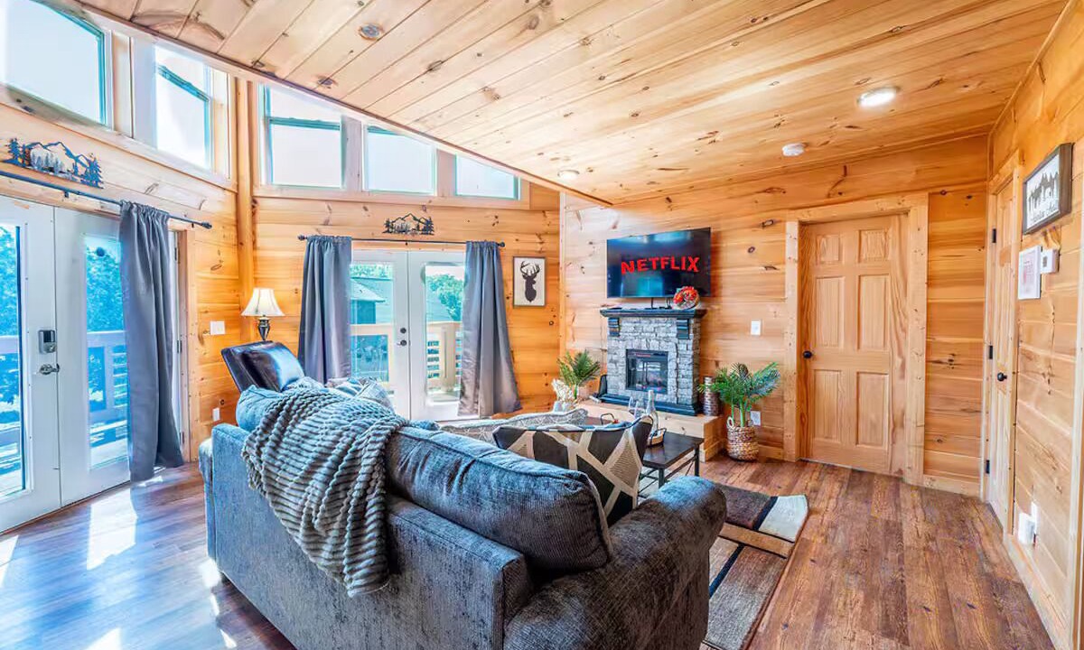 Photo of Livingroom in Sevierville