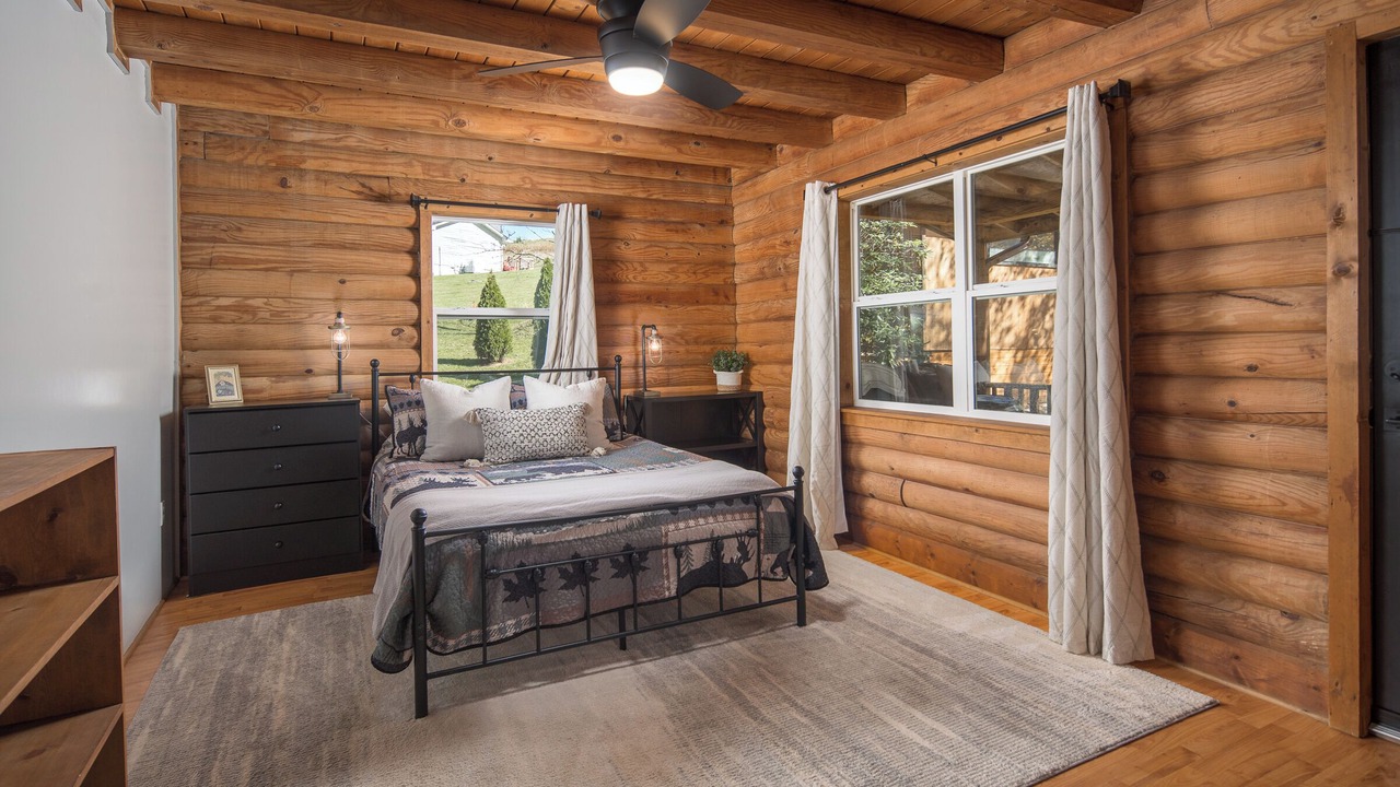 Photo of Bedroom in Banner Elk