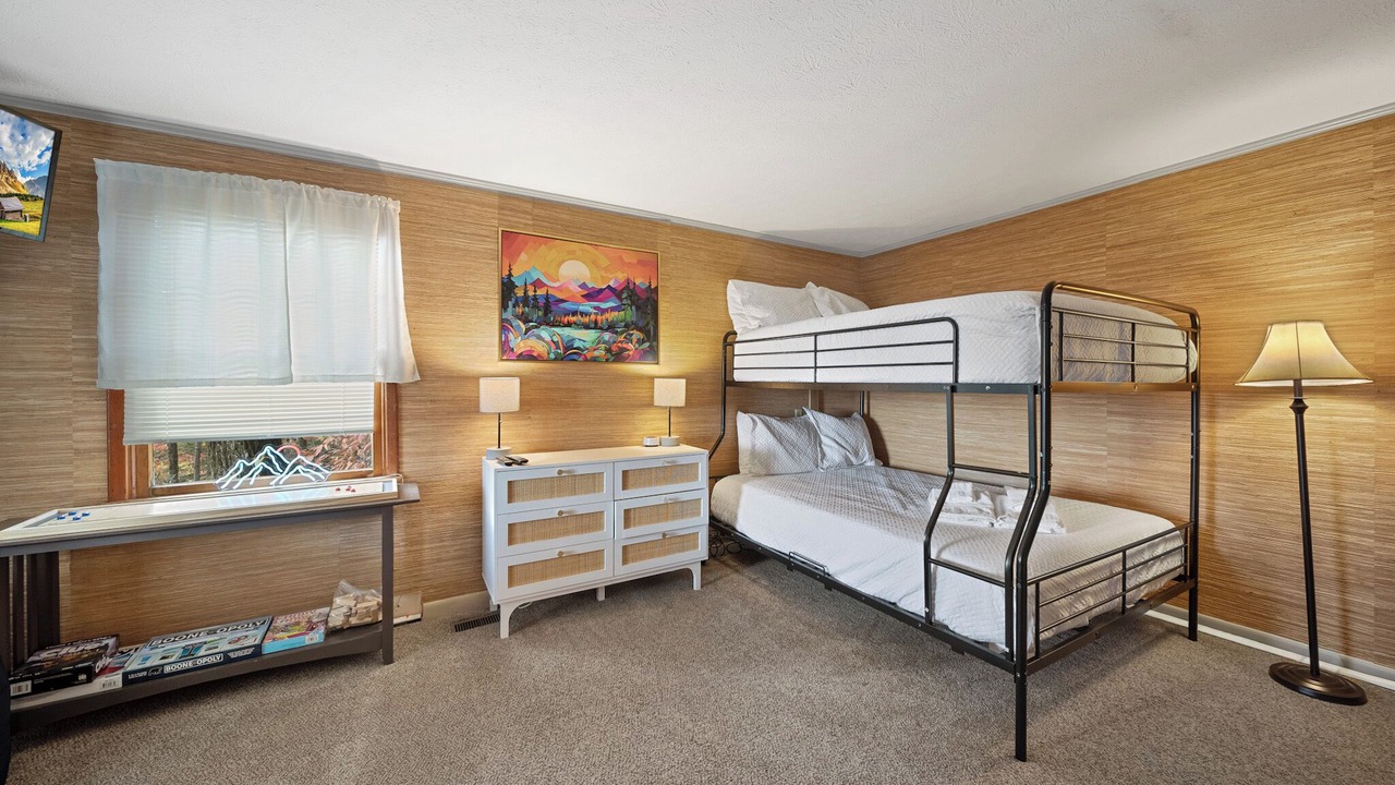 Photo of Bedroom in Apple Ridge