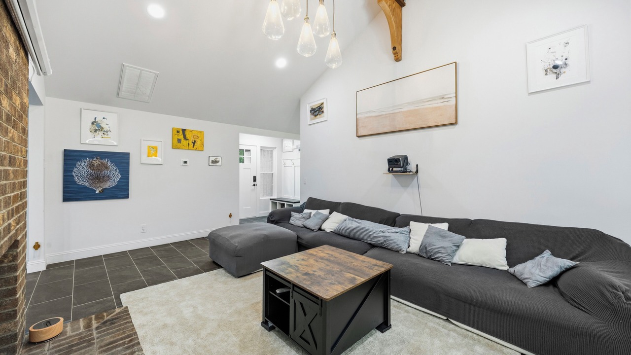 Photo of Livingroom in Charlotte