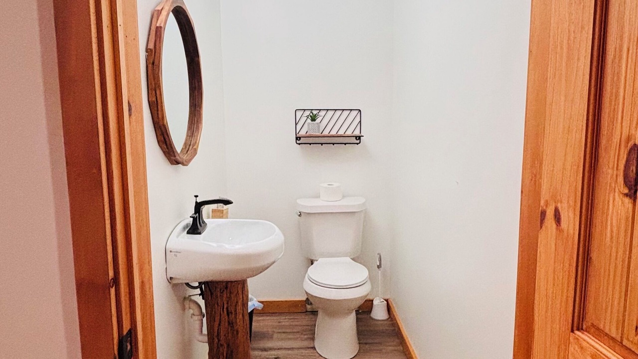 Photo of Bathroom in Hendersonville