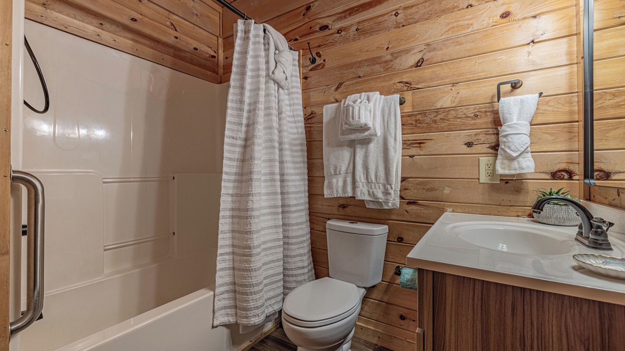 Photo of Bathroom in Sevierville