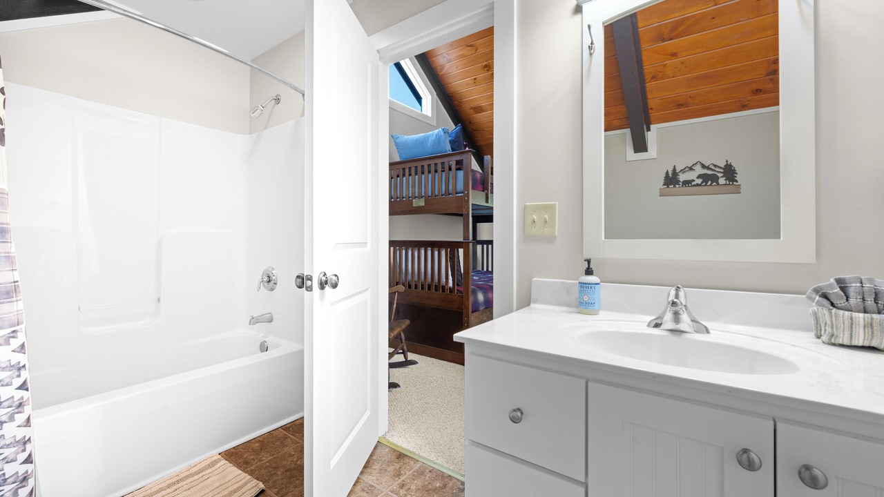 Photo of Bathroom in Banner Elk