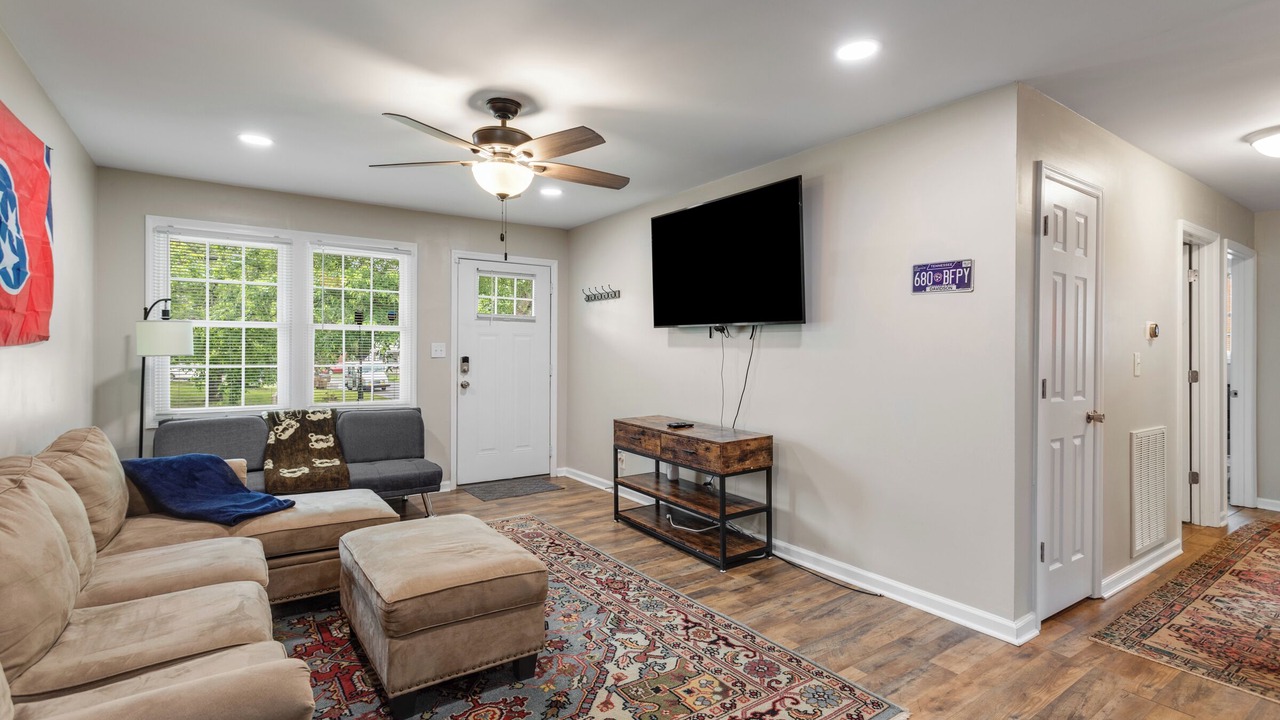 Photo of Livingroom in Nashville