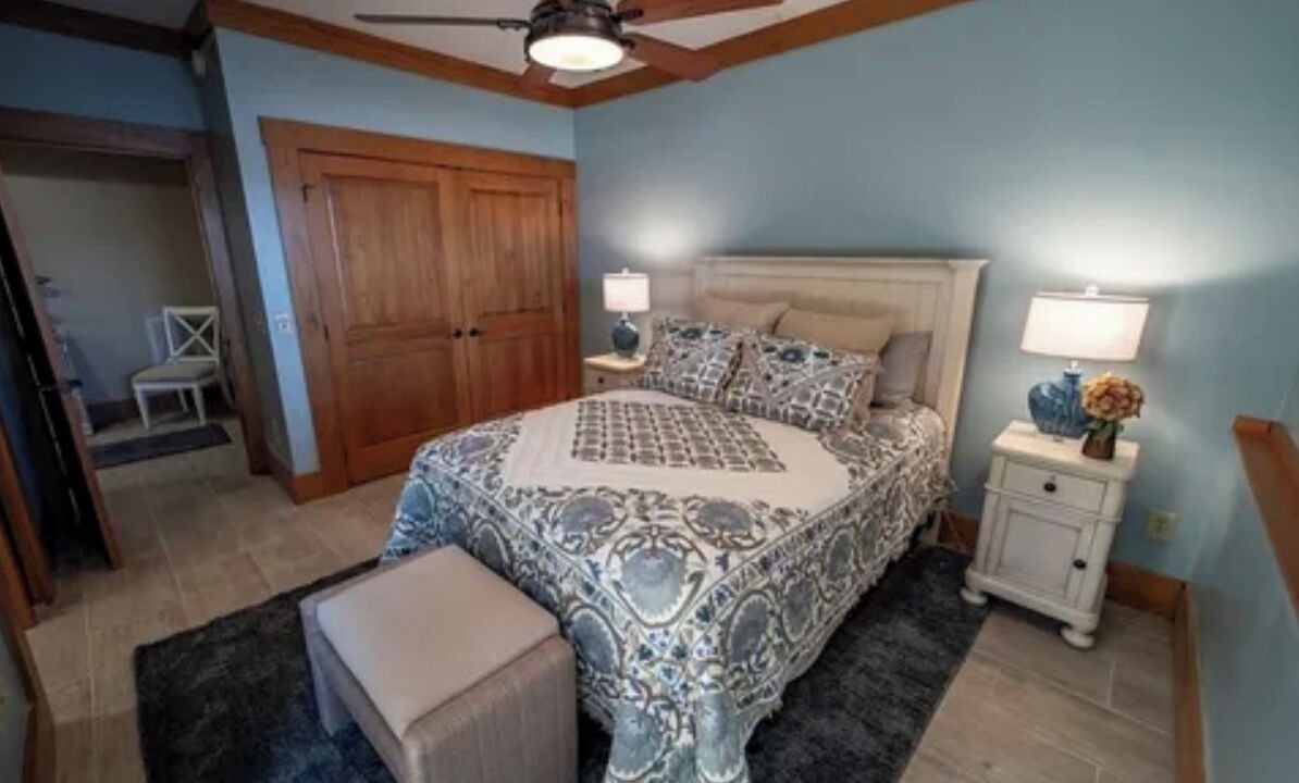Photo of Bedroom in Robbinsville