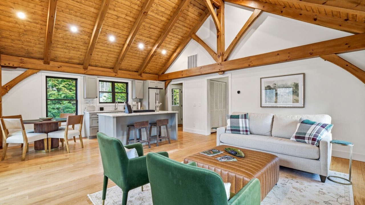 Photo of Livingroom in Sugarfork