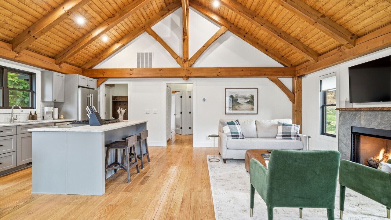 Photo of Livingroom in Sugarfork