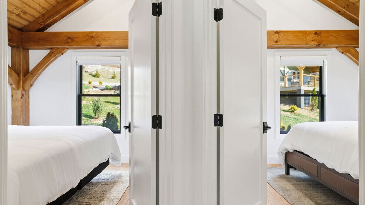 Photo of Bedroom in Sugarfork