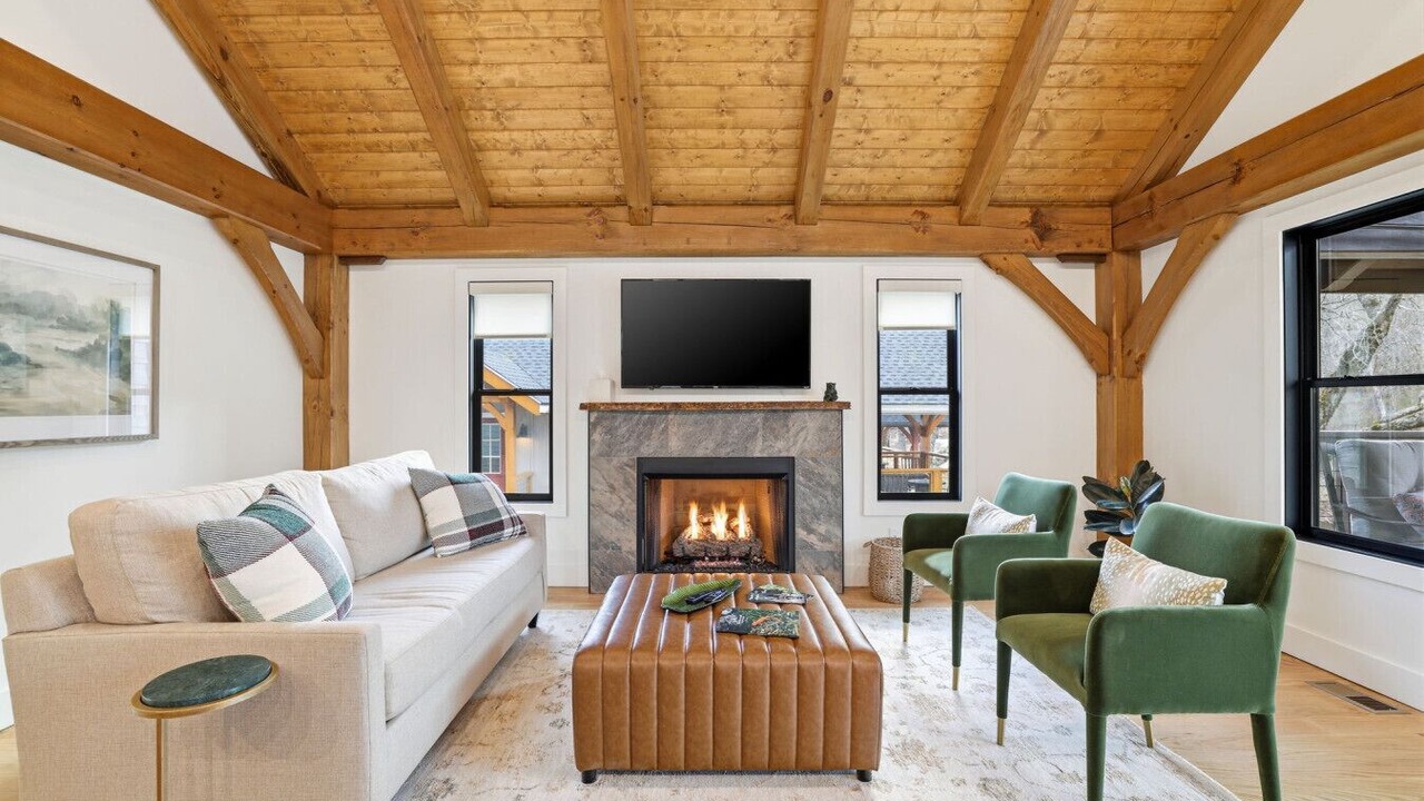 Photo of Livingroom in Sugarfork