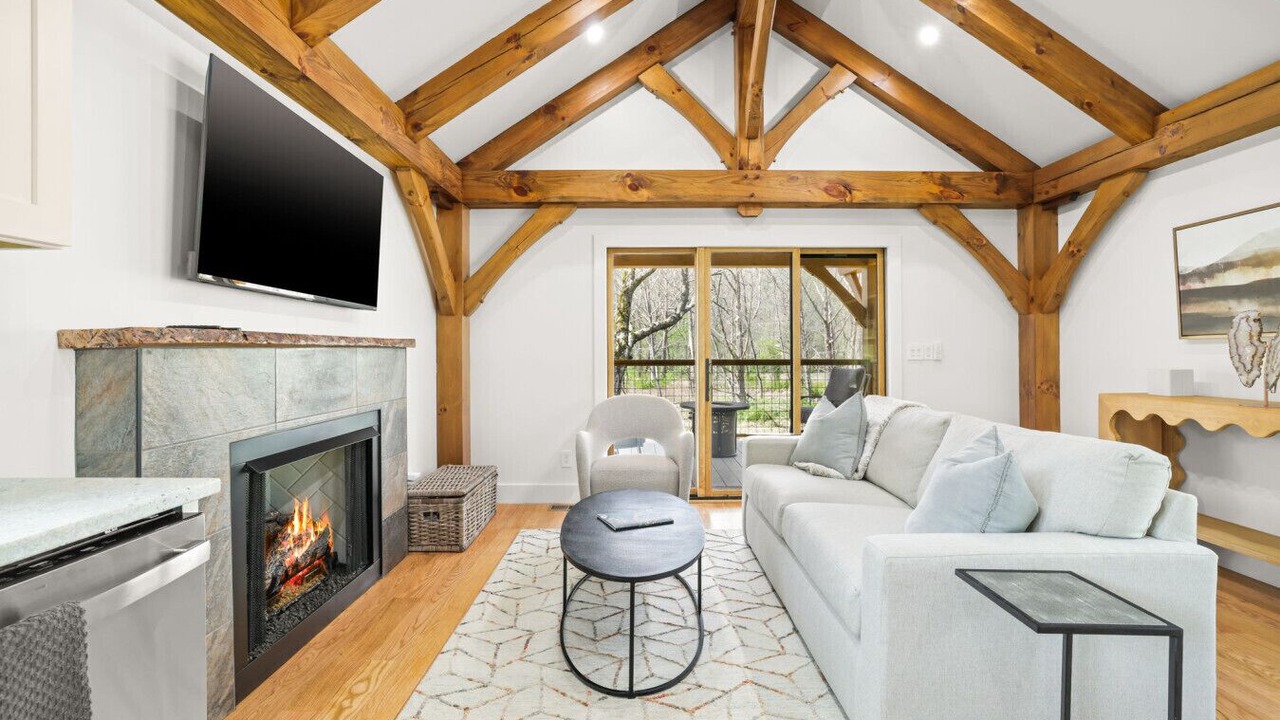 Photo of Livingroom in Sugarfork