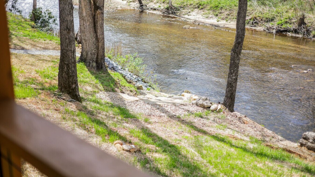 Photo of Others in Sugarfork