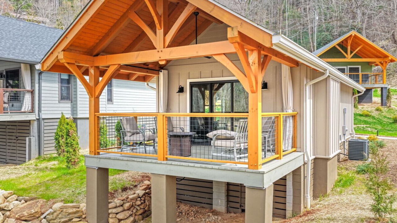 Photo of Patio Balcony in Sugarfork