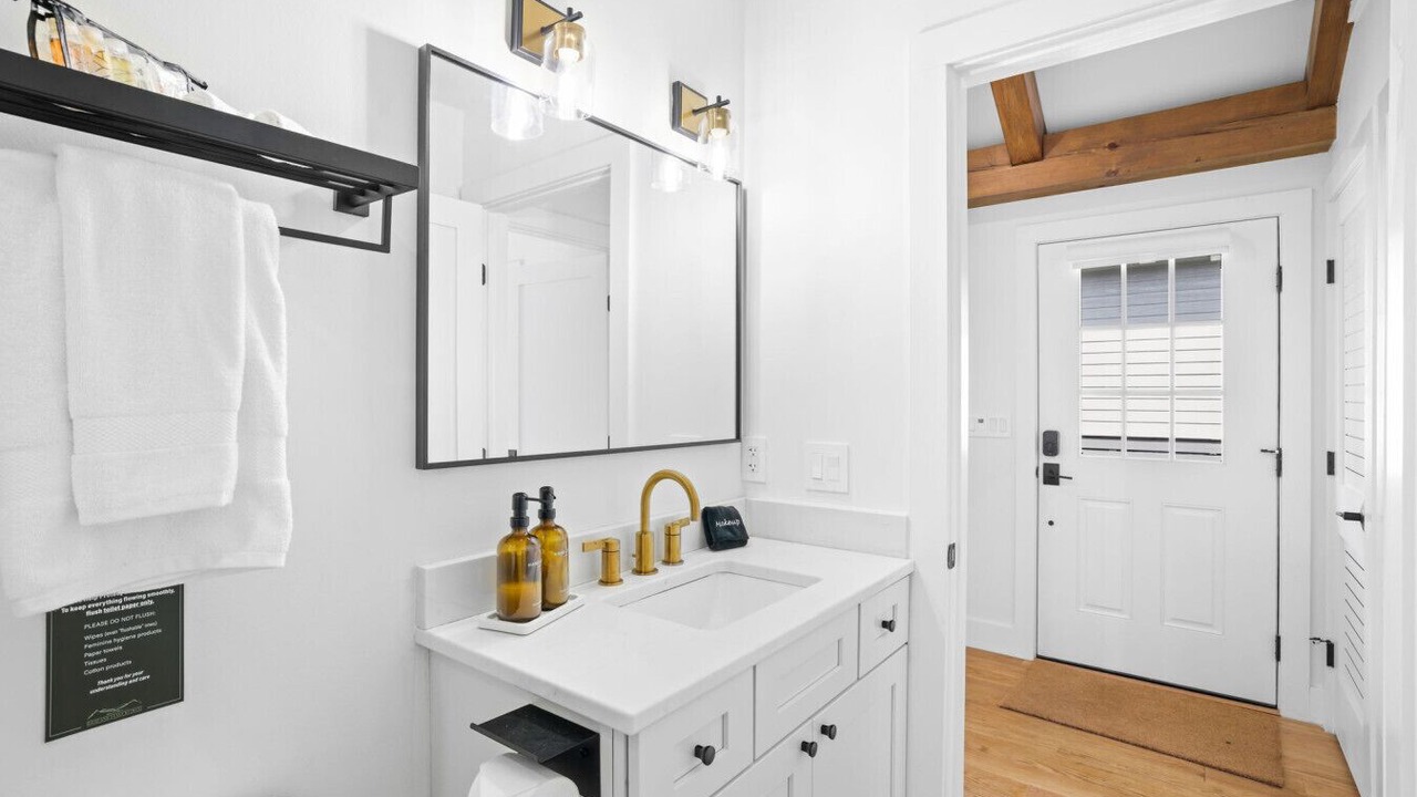 Photo of Bathroom in Sugarfork