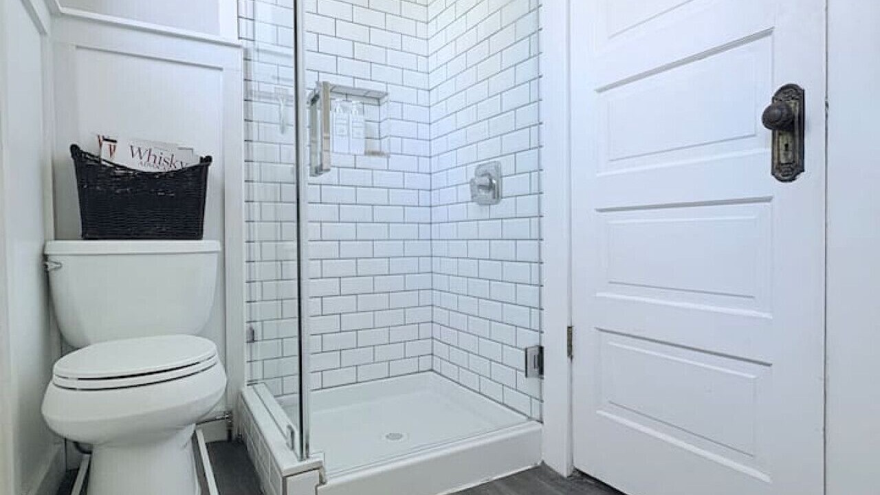 Photo of Bathroom in Oakley