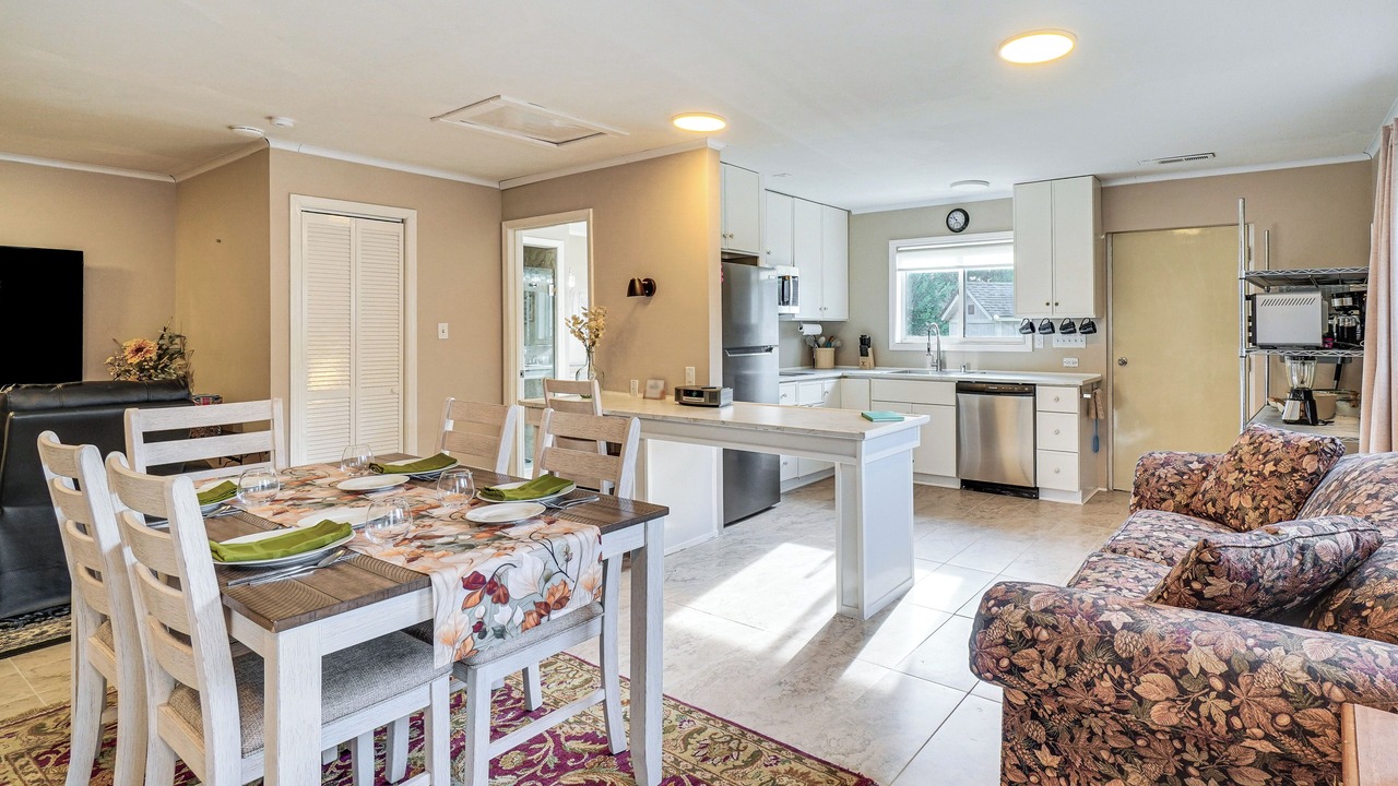 Photo of Others in Ashley Oaks