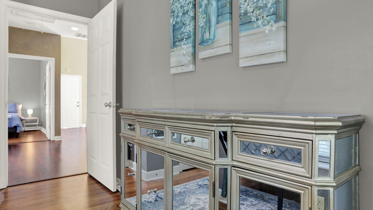 Photo of Bedroom in Uptown