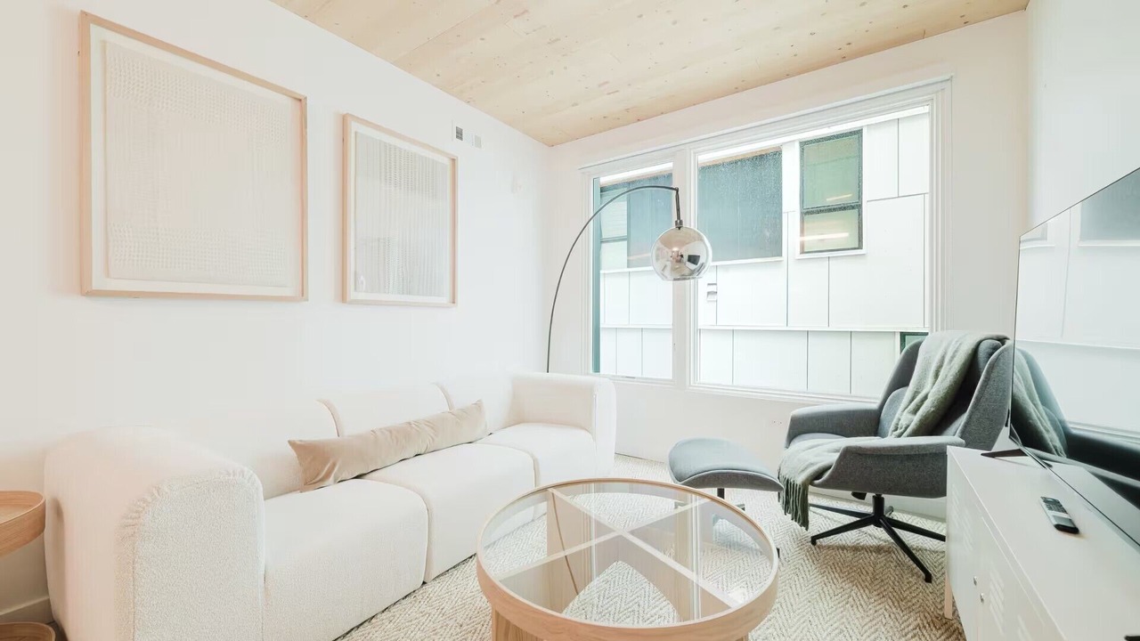 Photo of Livingroom in Optimist Park