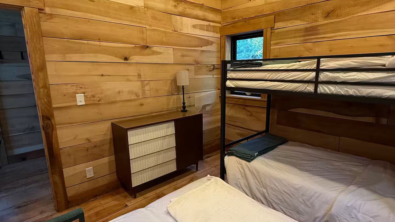 Photo of Bedroom in Mountain Creek