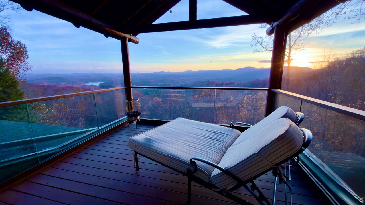 Photo of Patio Balcony in Ridges Over the Lake