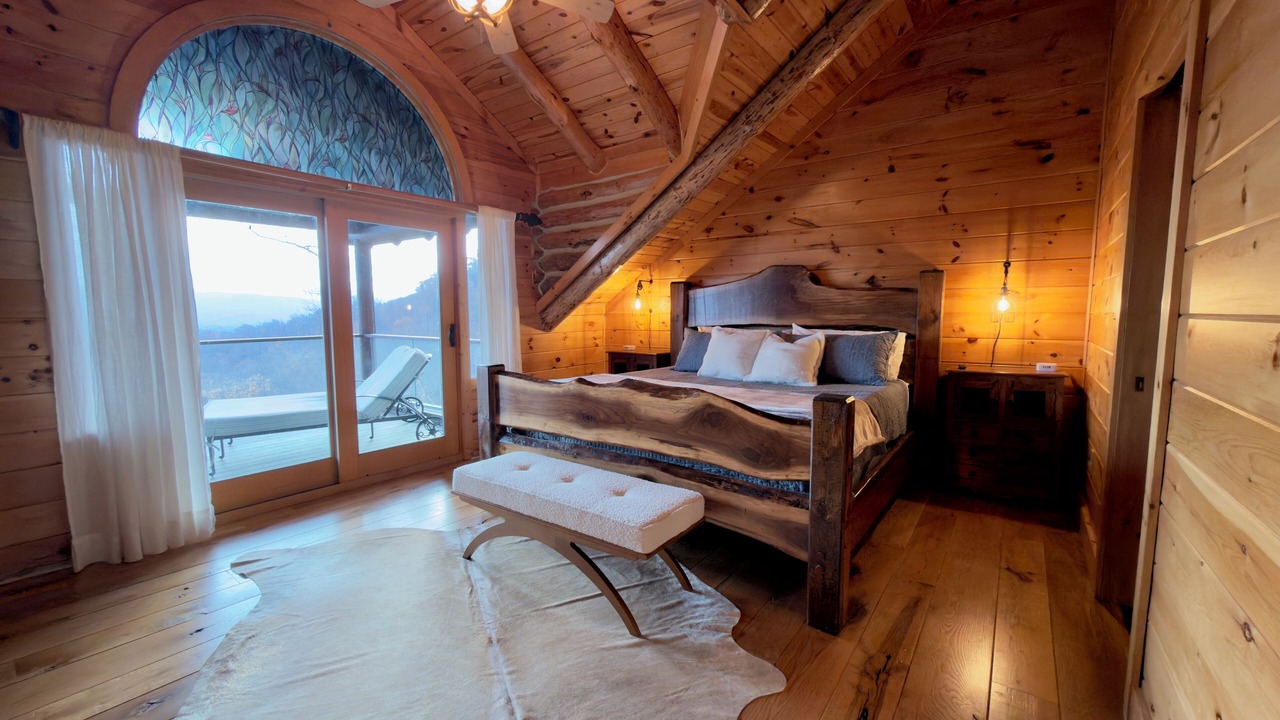 Photo of Bedroom in Ridges Over the Lake