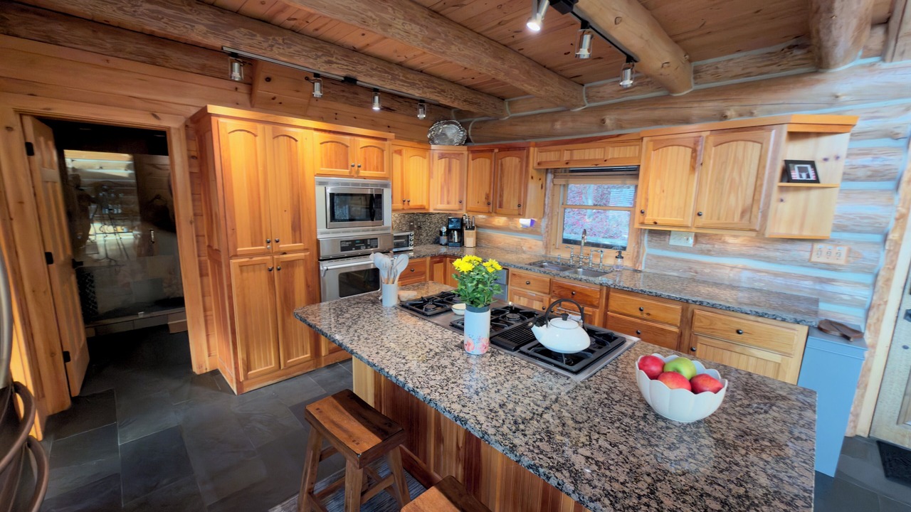Photo of Kitchen in Ridges Over the Lake