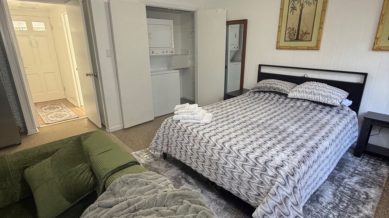 Photo of Bedroom in Hanahan