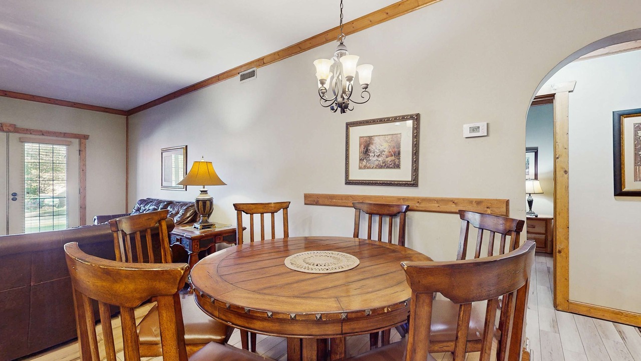 Photo of Others in White Oak Lodge