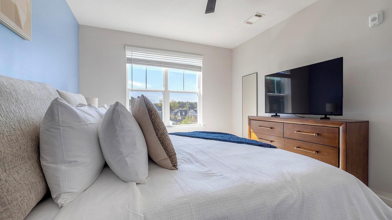 Photo of Bedroom in Sugar Hill