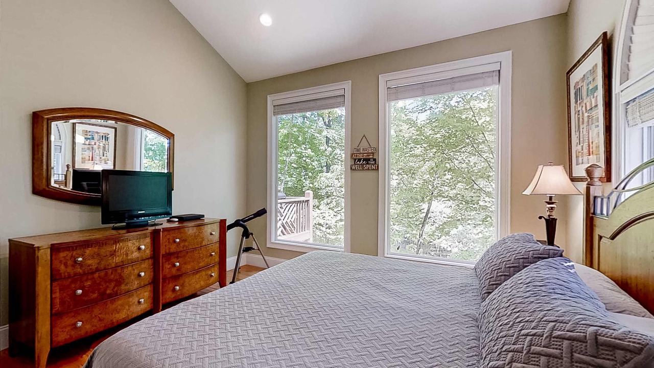 Photo of Bedroom in Sharps Chapel