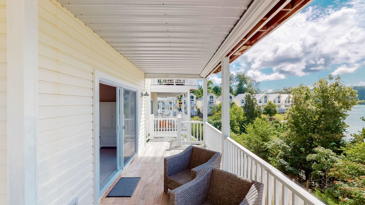 Photo of Patio Balcony in La Follette