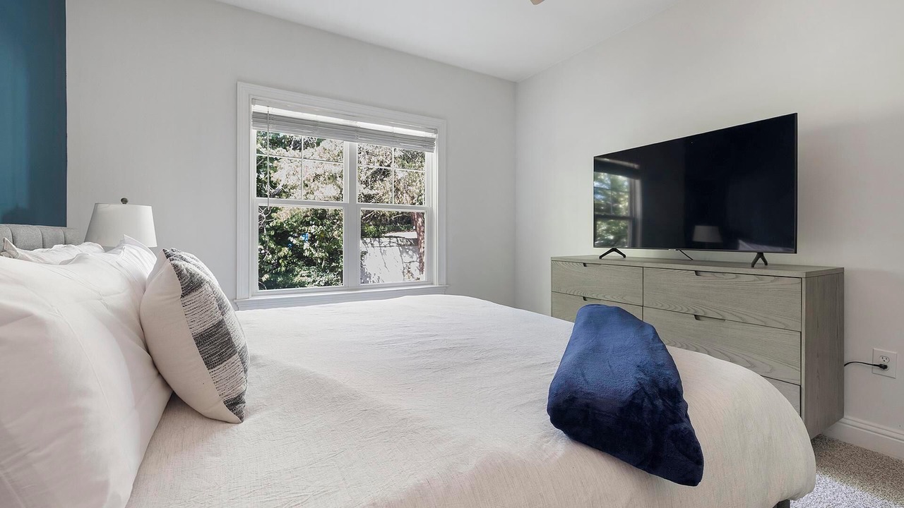 Photo of Bedroom in Buckhead