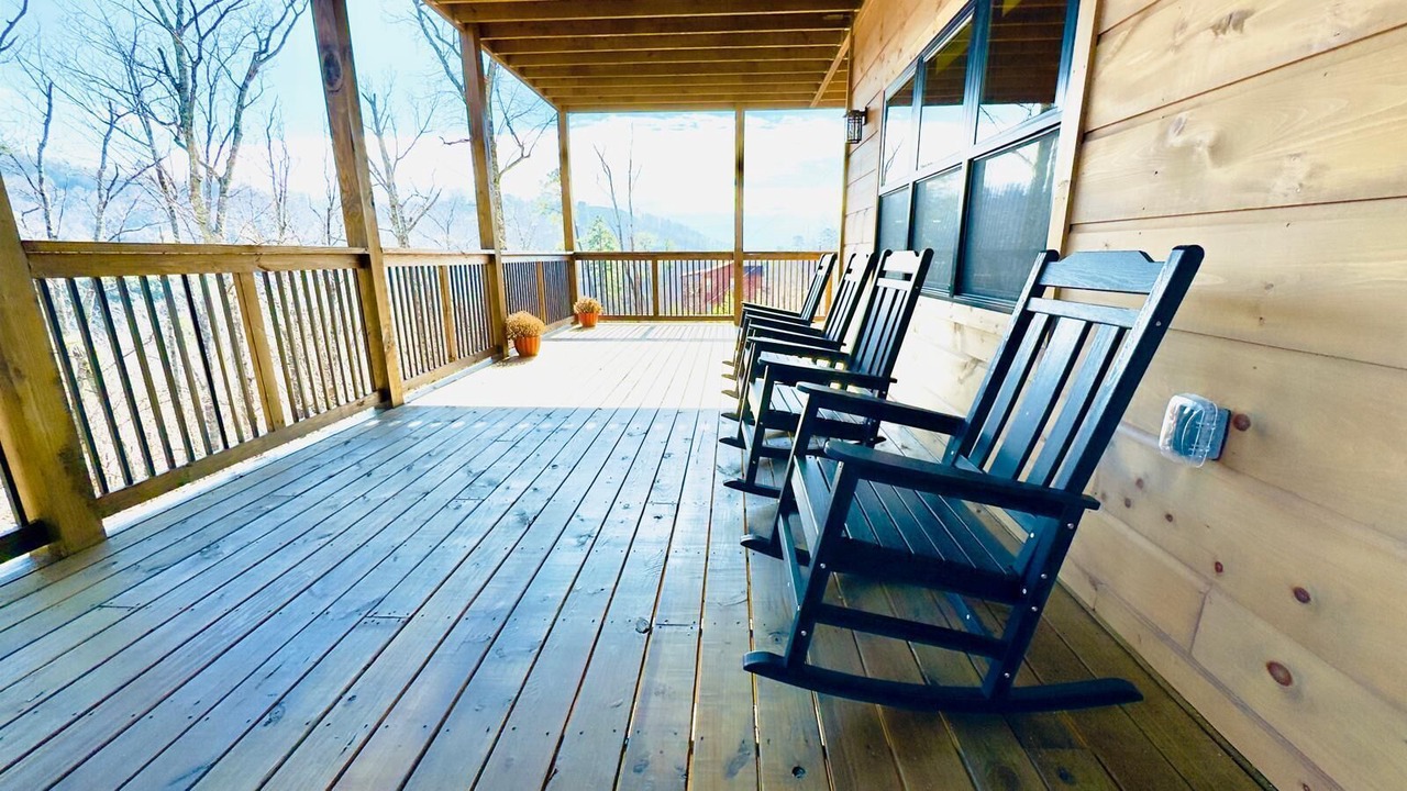 Photo of Patio Balcony in Gatlinburg - Pigeon Forge
