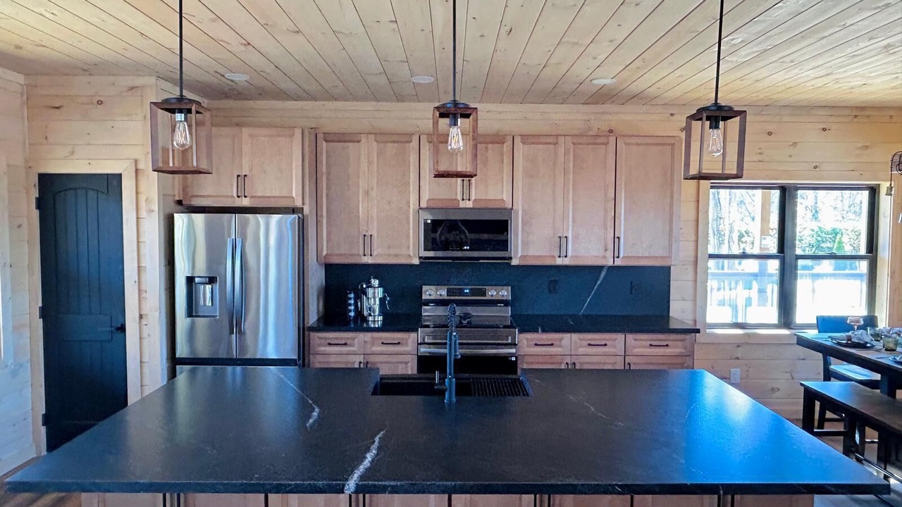 Photo of Kitchen in Gatlinburg - Pigeon Forge