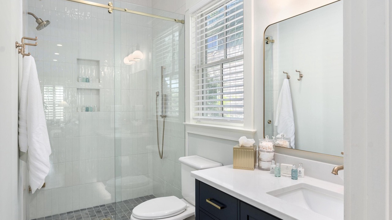 Photo of Bathroom in Isle of Palms