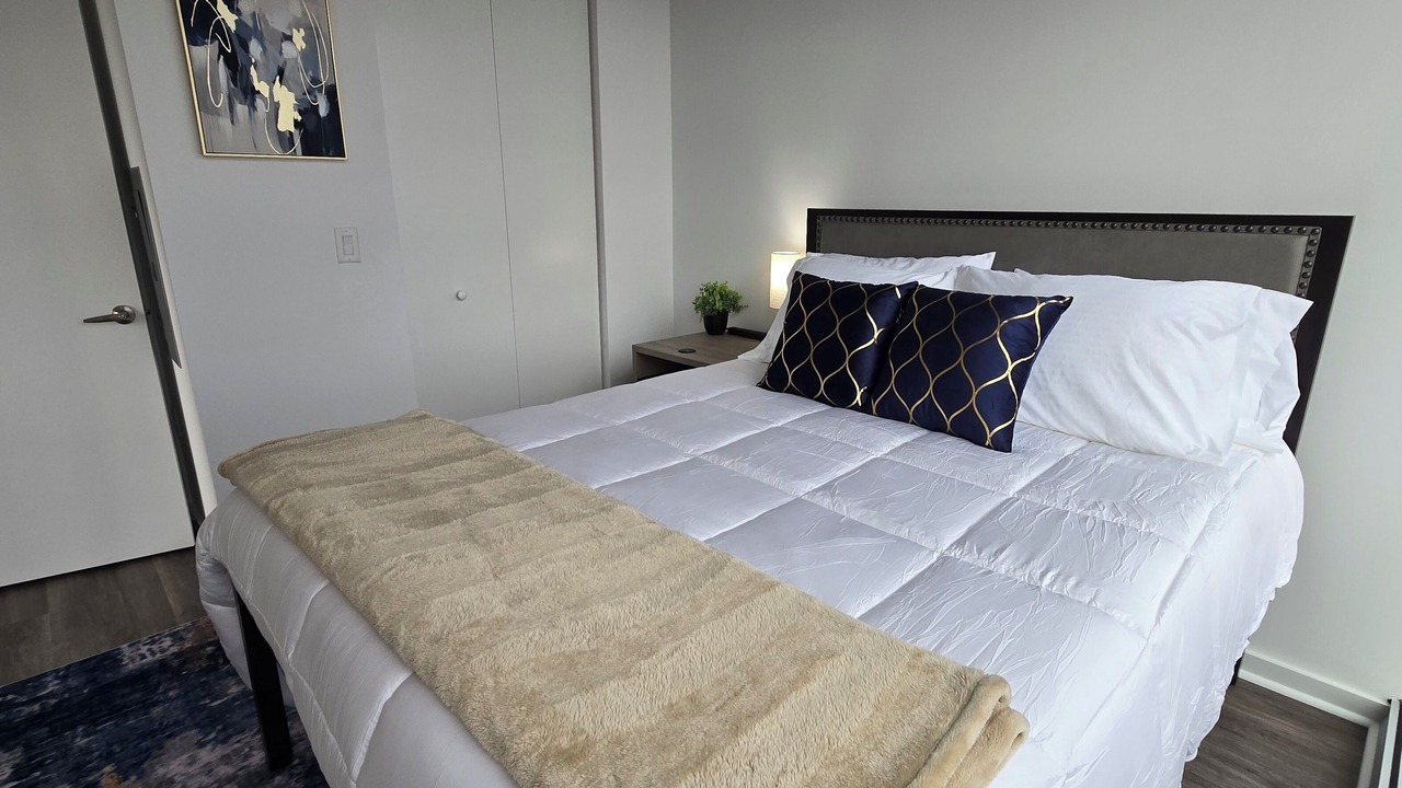 Photo of Bedroom in Music Row