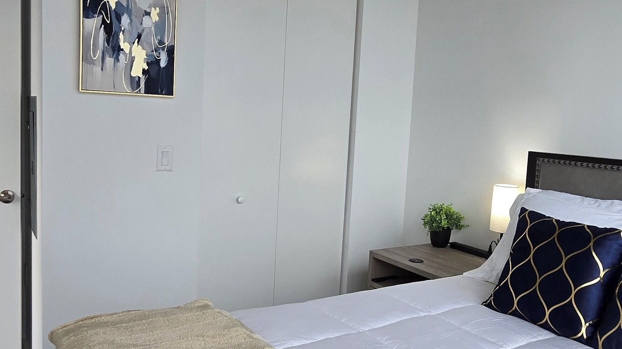 Photo of Bedroom in Music Row