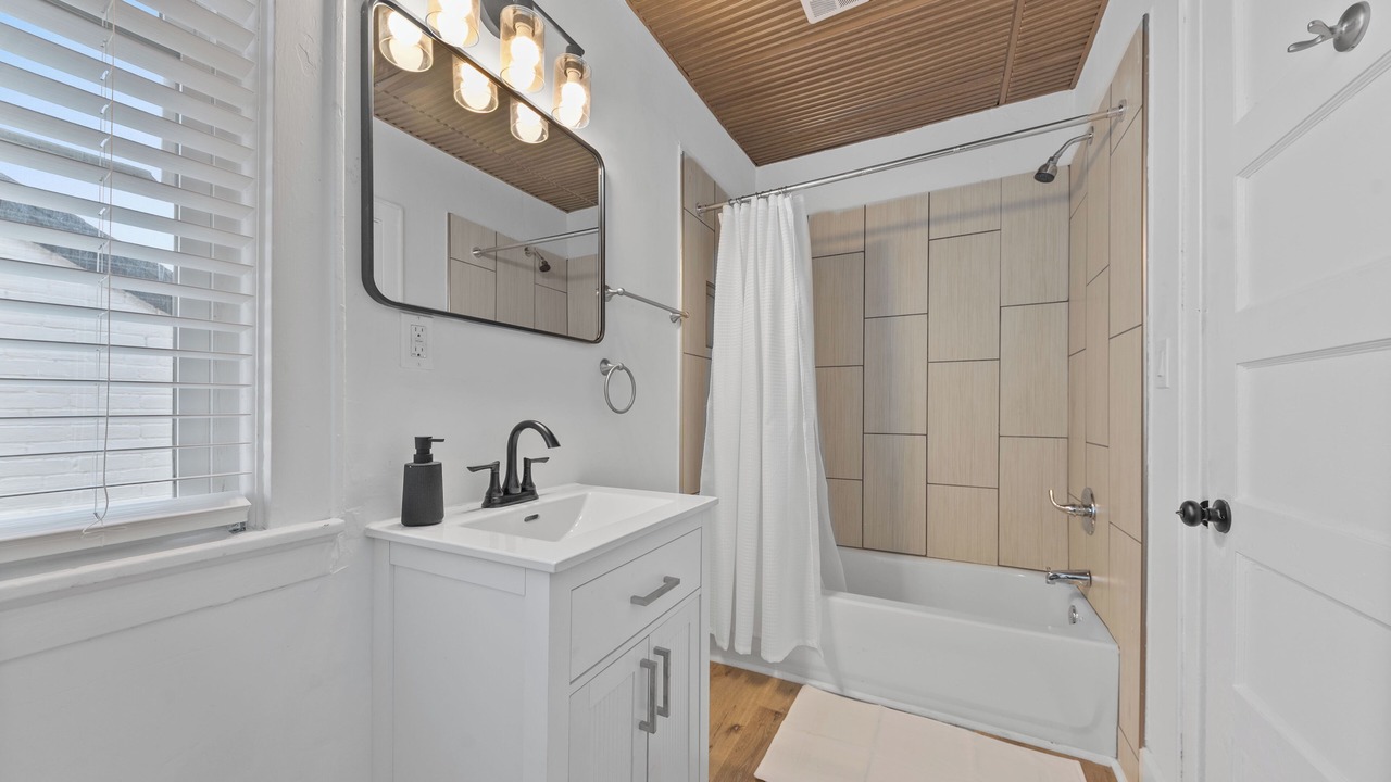 Photo of Bathroom in Covington