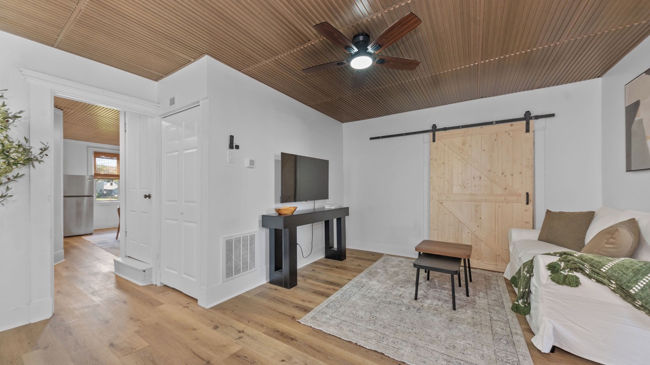 Photo of Bedroom in Covington