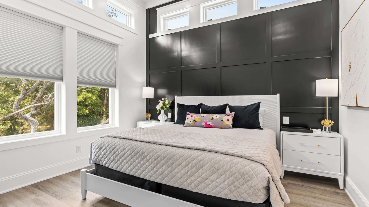 Photo of Bedroom in Long Beach