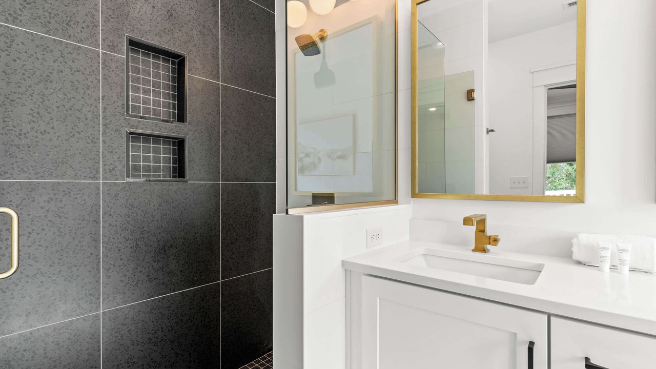 Photo of Bathroom in Long Beach