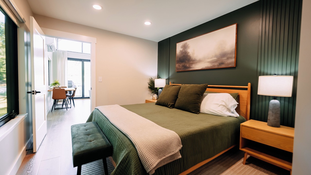 Photo of Bedroom in Shoals