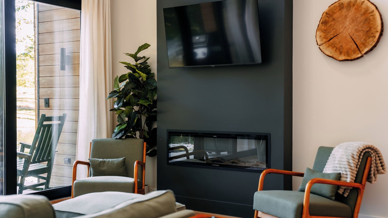 Photo of Livingroom in Shoals
